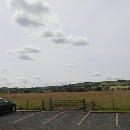 The Craven Heifer Inn Kelbrook Oda fotoğraf